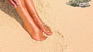 918 Gold Spandex Pantyhose and Link Swimsuit on the Beach