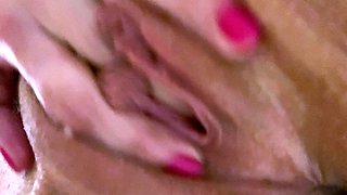 Amateur close up blowjob and facial