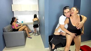 Good family: Blowjob, Amateur  Brunette Porn