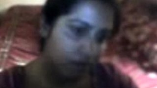 Arab Indian Webcam Girl Shows Off Her Amazing Boobs