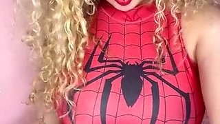 Spider woman explores wet solo pleasures with desire