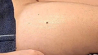 Slow, Sensual Massage That Will Melt Your Stress Away