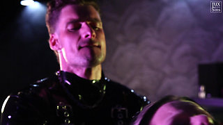 Latex Fuck - King Kruger and Honeybabesugarpiie