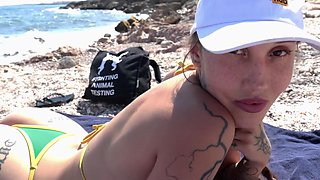 Horny tattoed russian slut gets horny on the beach