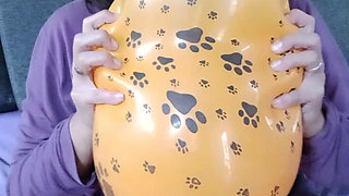Wearing No Panties During Balloon Session - Bunny Looner