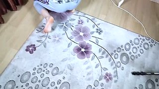 Hot Iranian MILF Babysitter Gets Creampied By Guy - Farsi Sex