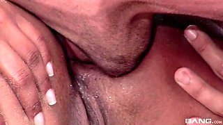 Alessandra Marques' Beach Anal Adventure with Handjob Finish