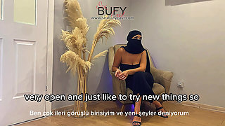 Sexy Turkish girl applies to German porn agency.