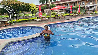 Sperm Floating in the Pool, Hard Sex in the Water, Double Orgasm