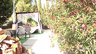 Auntjudys - Busty MILF Keira Invites You Over for Backyard JOI