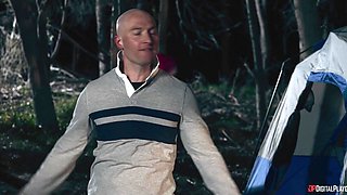 Midnight Camping Anal fuck Outdoors: Sweethearts Episode 3 with Zac Wild, Lily Lou