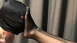 Pbp Foot Gagging and Worship by Beautiful Mistress Jennifer