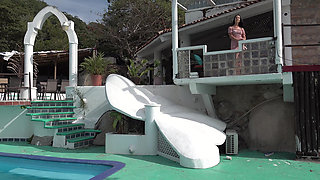 Nympho MILF Gets Banged Outside!