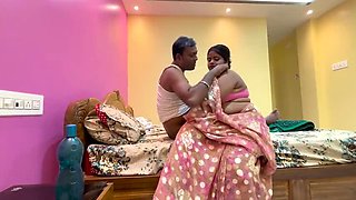 Desi Bhabhi Wakes Sleeping Sasur With Hungry Blowjob and Tight Pussy Fingering - Homemade Indian Sex