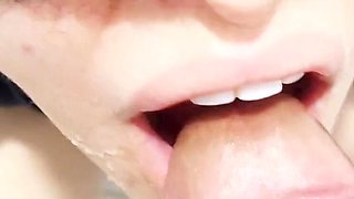 Amateur Homemade Pissing: Emi Mark Drinks Morning Pee in Brazilian BDSM Toilet Sex