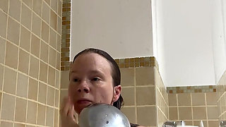 Hot Teen Soaped up and Shaved