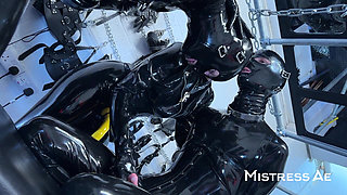 Mistressae & Miss Lilly: Bi-training in Latex