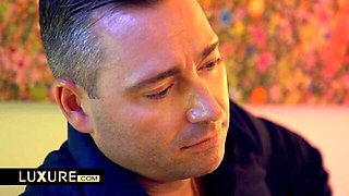 Watch beautiful Tiffany Doll's xxx