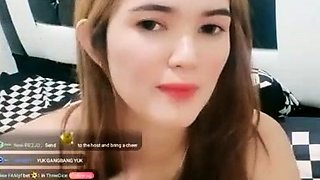 Berliana Suka Di Ewe