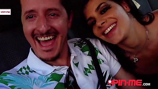 Cutie's amateur threesome porn