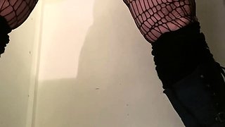 Milf try’s new BBC Dildo in public change room