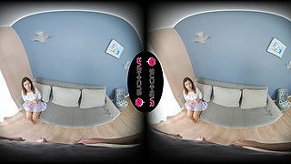 Braceface, Sunny May, Loves Sucking On A Fat Cock