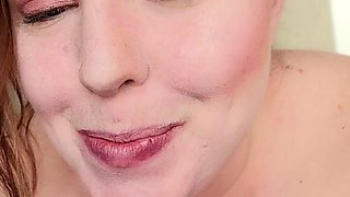 Cute amateur brunette naughty in solo jerking show on camera