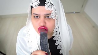 Real Arab Stepmom In Hijab Squirting Wet Pussy Dildo