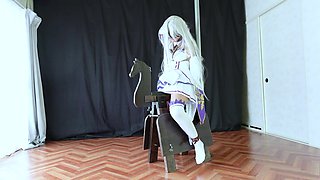 The Elf Woman Was Captured and Suffered a Pitiful Fate
