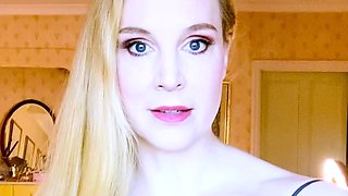 Gorgeous Mature Blonde Solo Masturbation