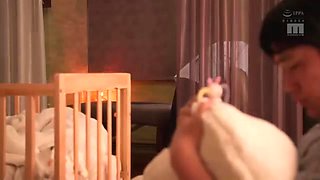 06566,Beautiful woman's lewd appearance