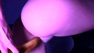 Big boob brunette masturbates on webcam