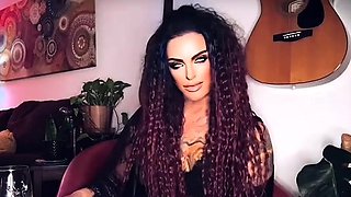 MistressRavenFD - Your Wife Worships Me With Your Money