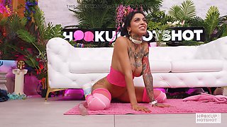 Big-boobed Ravyn Alexa Begs to Get Fucked by Nade Nasty!