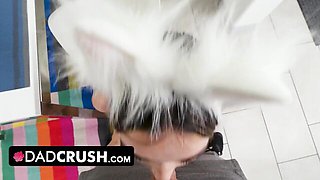 Dad Crush featuring Jay Rock and Della Cate's first time video