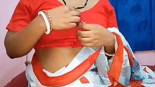 Desi Bhabhi Cheating Sex with Devar in Front of Husband Photo - Shraddha Pandey Blowjob Doggy Style