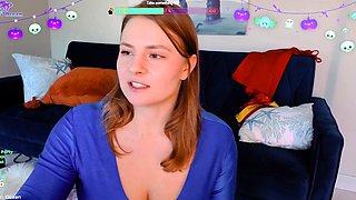 Amateur redhead fully nude on bed and masturbating