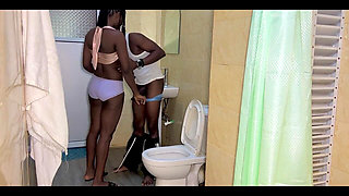 Omg! No Step-stepsister Break Into My Bathroom and Ride Me