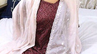 Video of Hardly Fucking a Beautiful Indian Auntie From the Village at Her Home