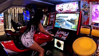 Big ass Thai GF fucked from behind doggy