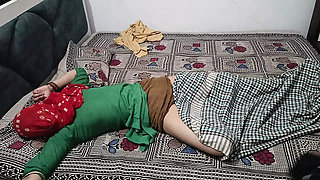 Punjabi Sweety In Salwar Kissing Friend - Amateur College Bisexual Fun