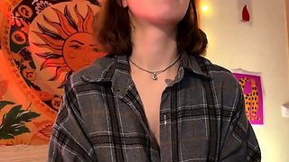 Cute blonde amateur webcam teen masturbating