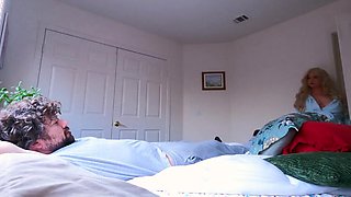 Round ass stepmother gets rammed on all fours