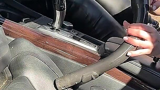 Outdoor Car Vacuum Leather Seats