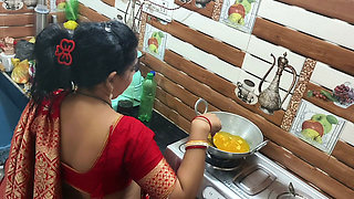Newly married indian desi wife fucking-hard by her husband in kitchen room