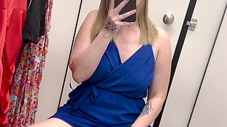 Risky Public Masturbation In Change Room