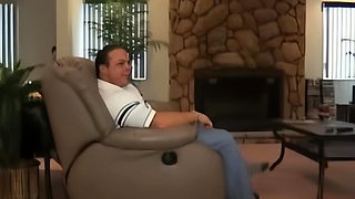 amateur hootabby18 fingering herself on live webcam