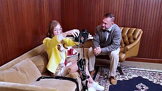 Kimmie Haze Roleplays as Dominant Boss in Therapy Session