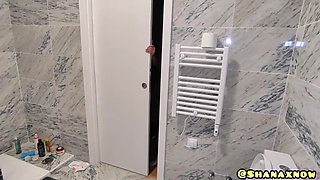 Com Pee Lation at Home 6 Pee Stop