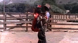 Big ass babe exposes her big boobs